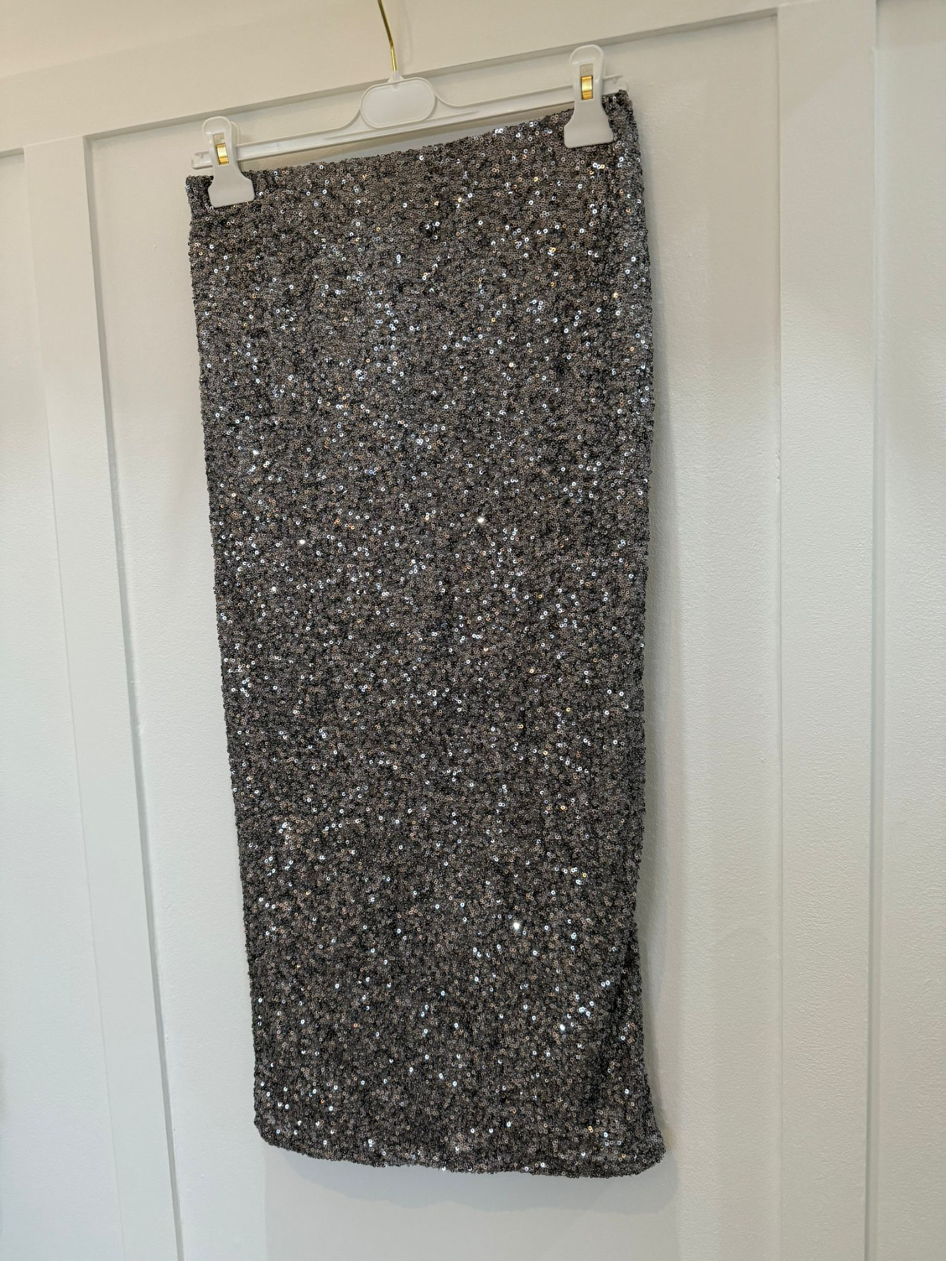 Silver Luxe Sequin Pencil Skirt