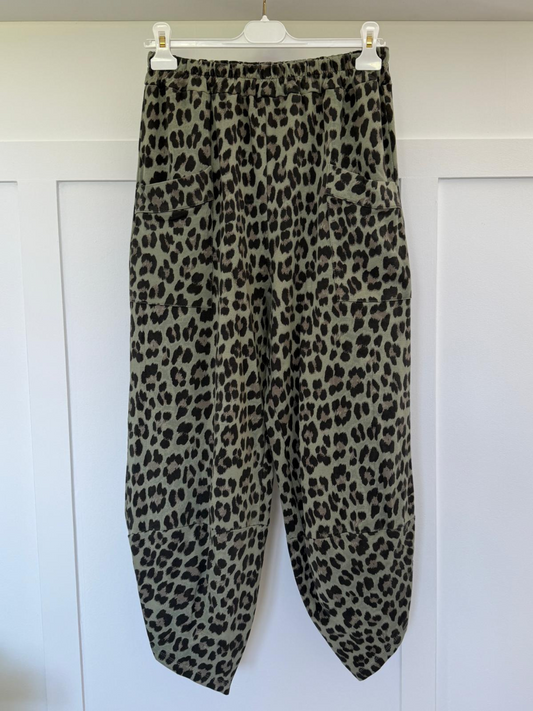 Khaki Leopard Pocket Slim Barrel Cargo Joggers