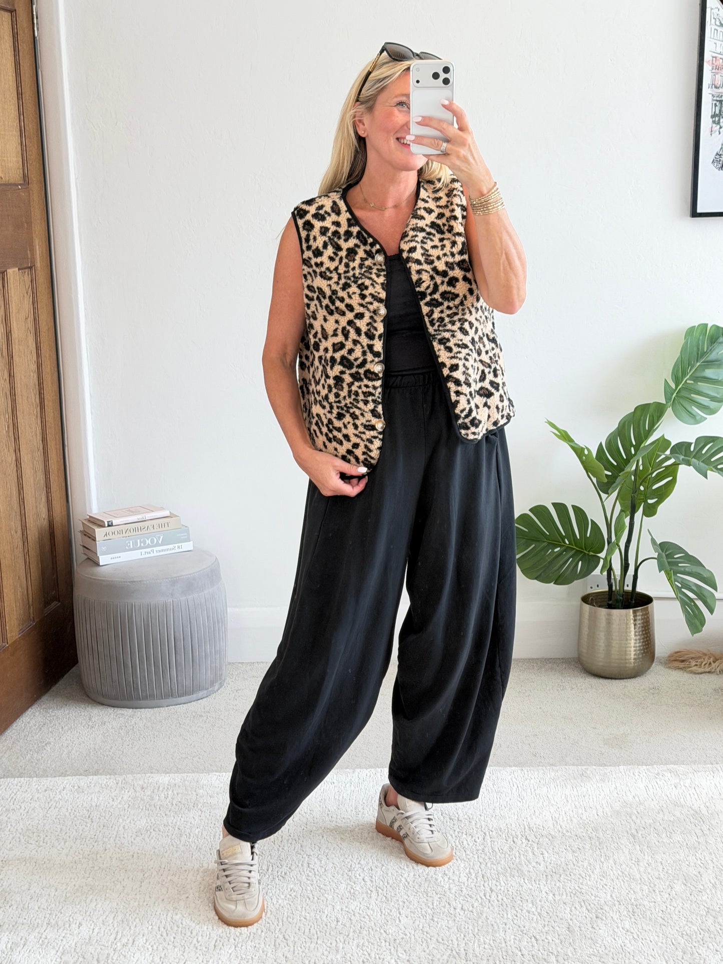 Chocolate Barrel Relaxed Fit Joggers