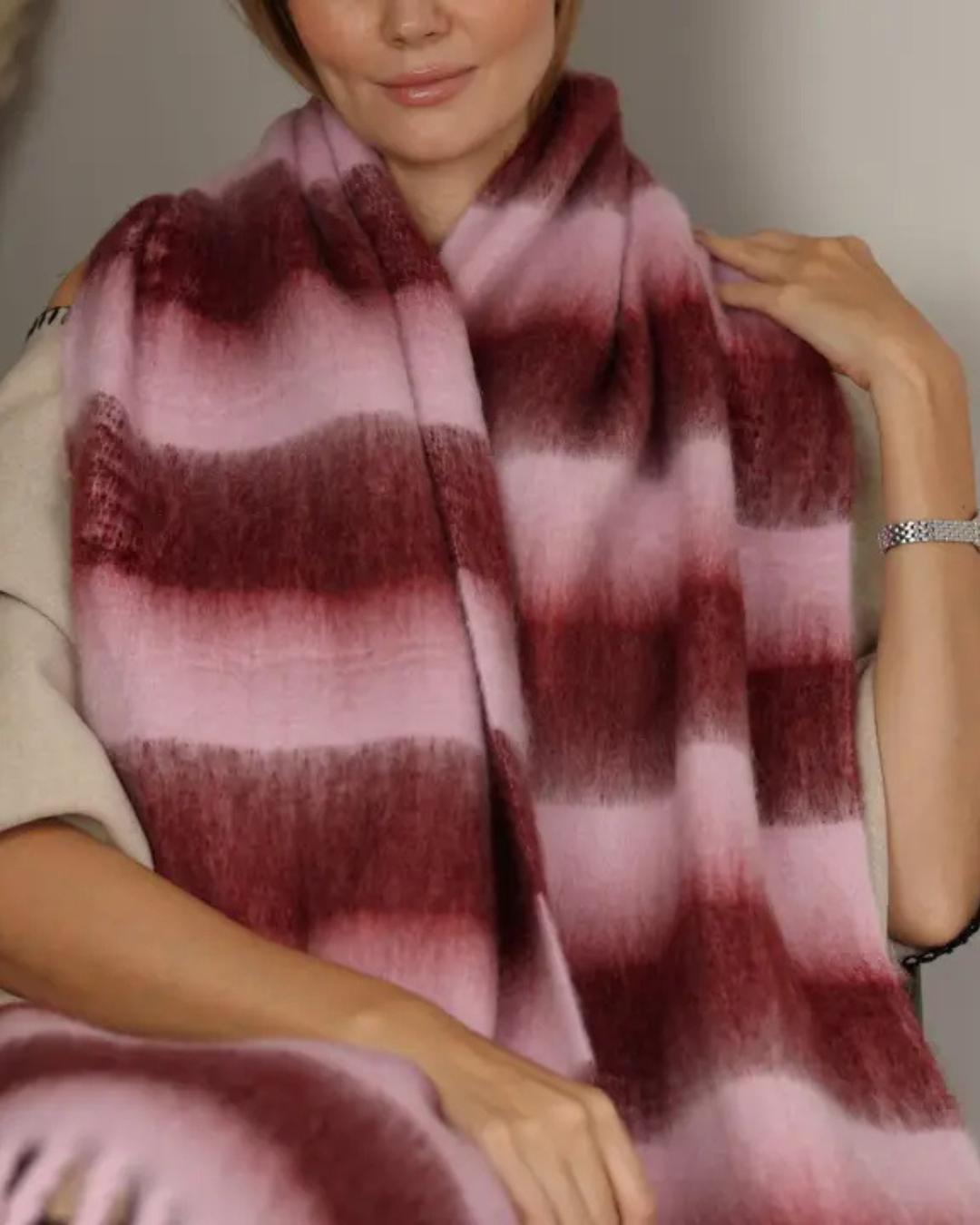 ♻️ Pink/Burgundy Cosy Striped Winter Scarf