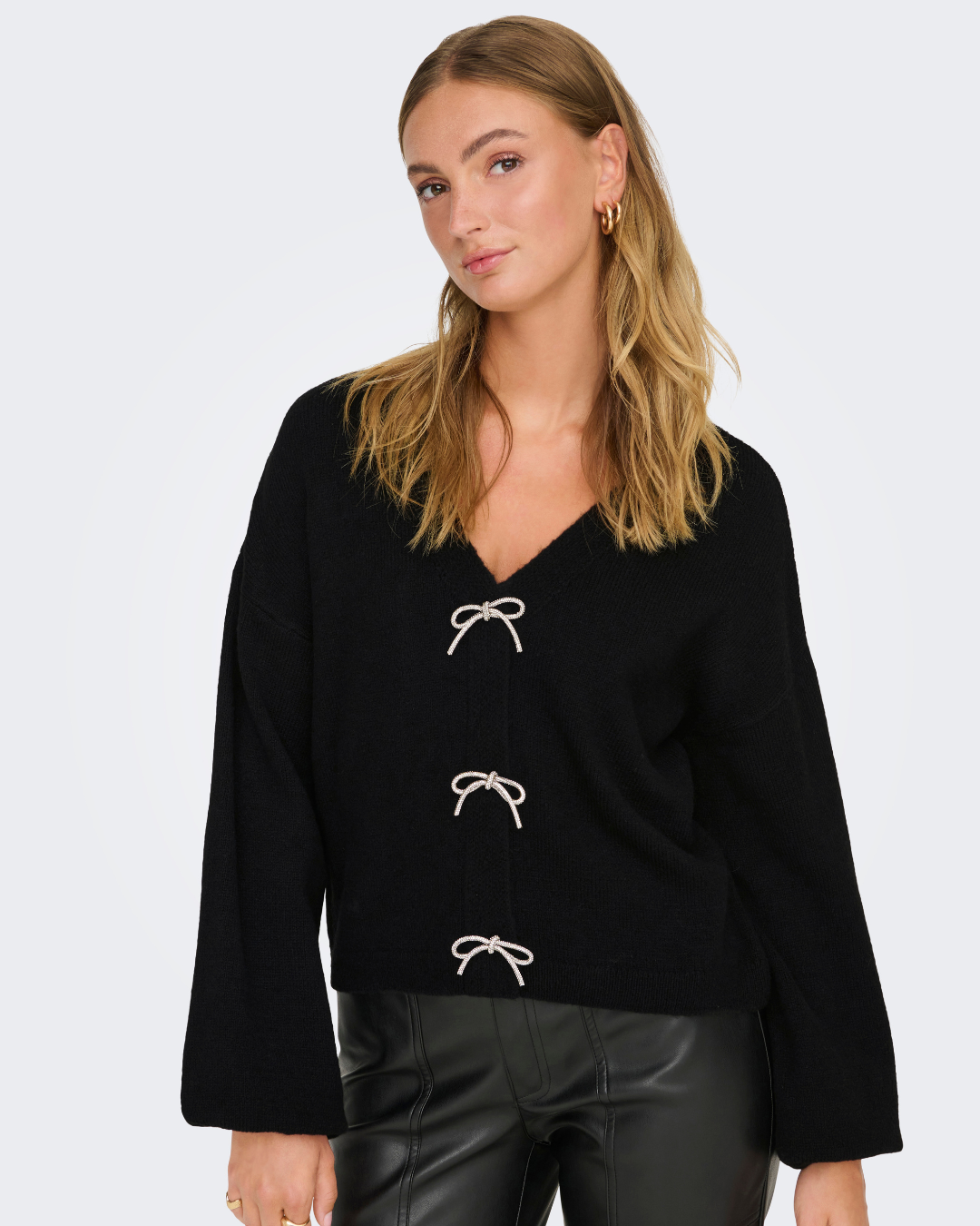 Donna Sparkly Bow Jumper