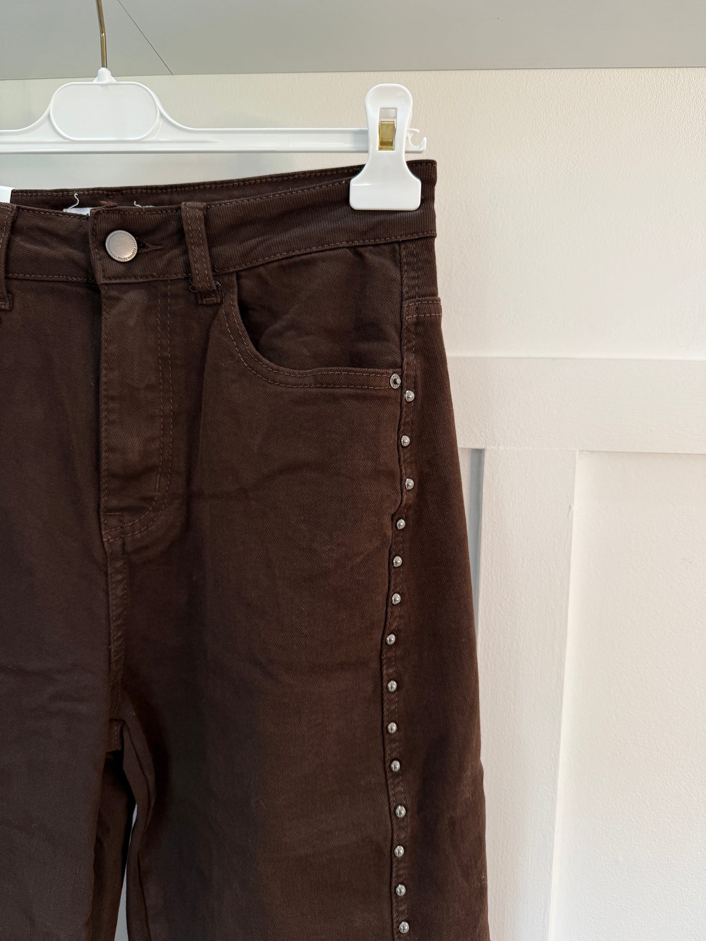 Chocolate Stud Barrel Leg Jeans