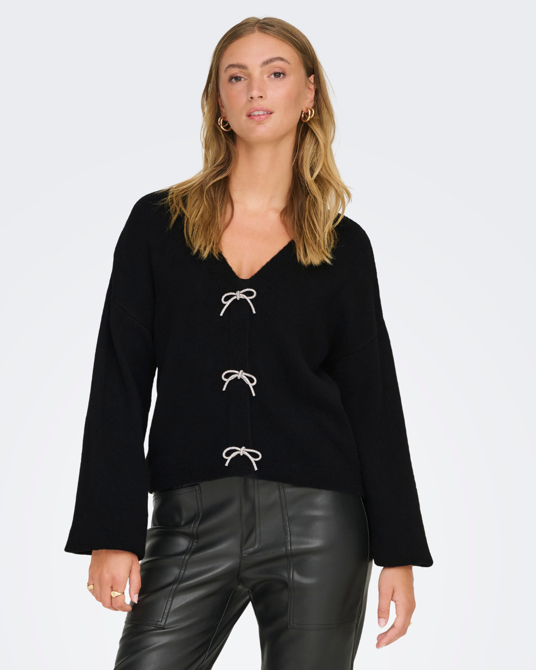 Donna Sparkly Bow Jumper