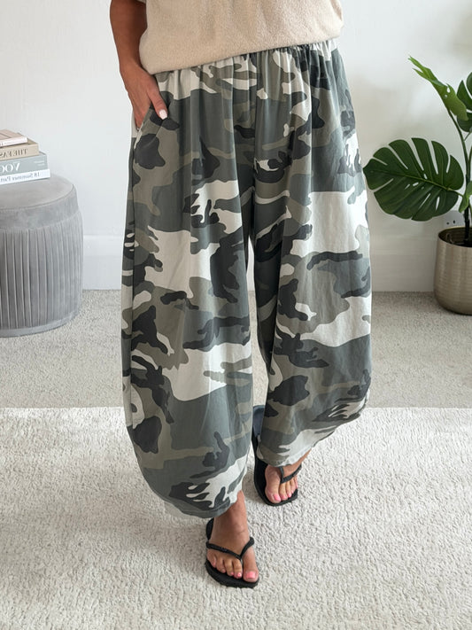 Camouflage Print Cocoon Joggers