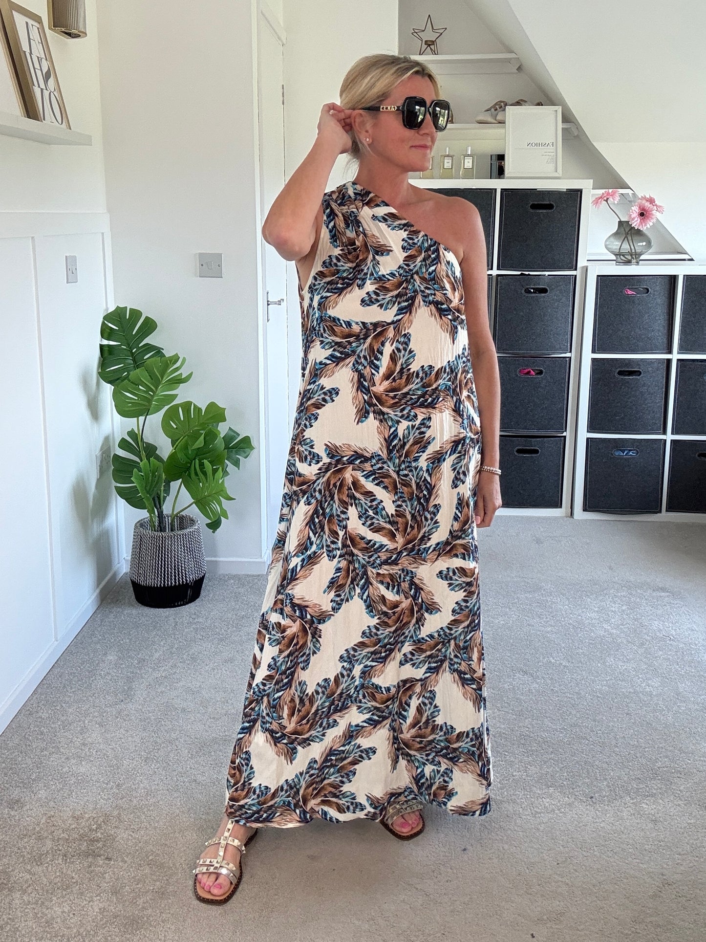 Feathers Gia Dress