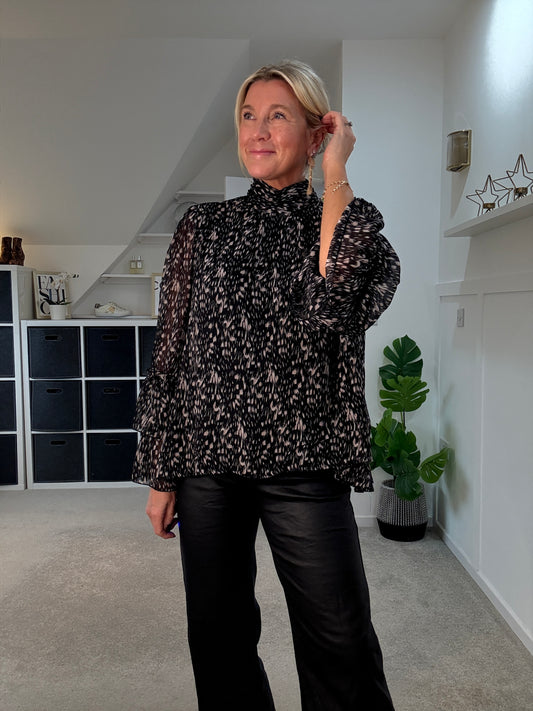 Black Printed Ruffle Sleeve Blouse