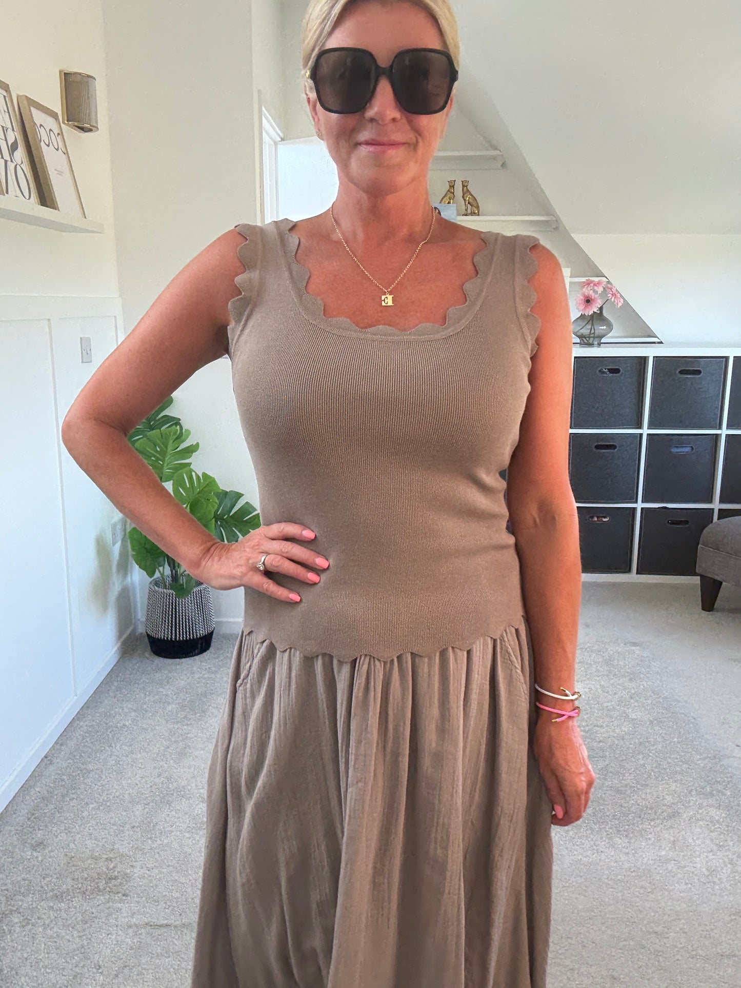 Mocha Scallop Edge Vest Top