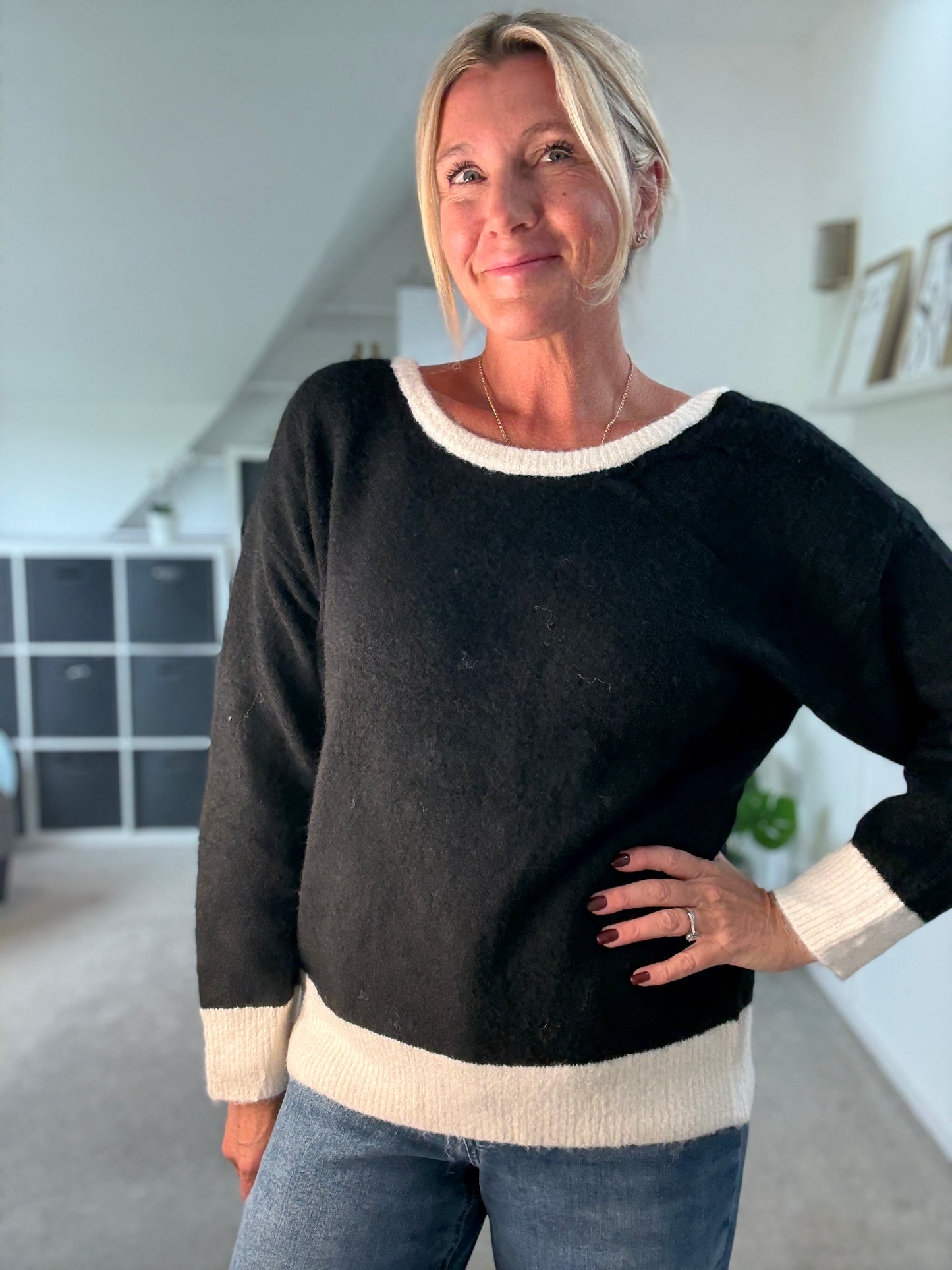Oatmeal/Brown Contrast Bow Back Jumper