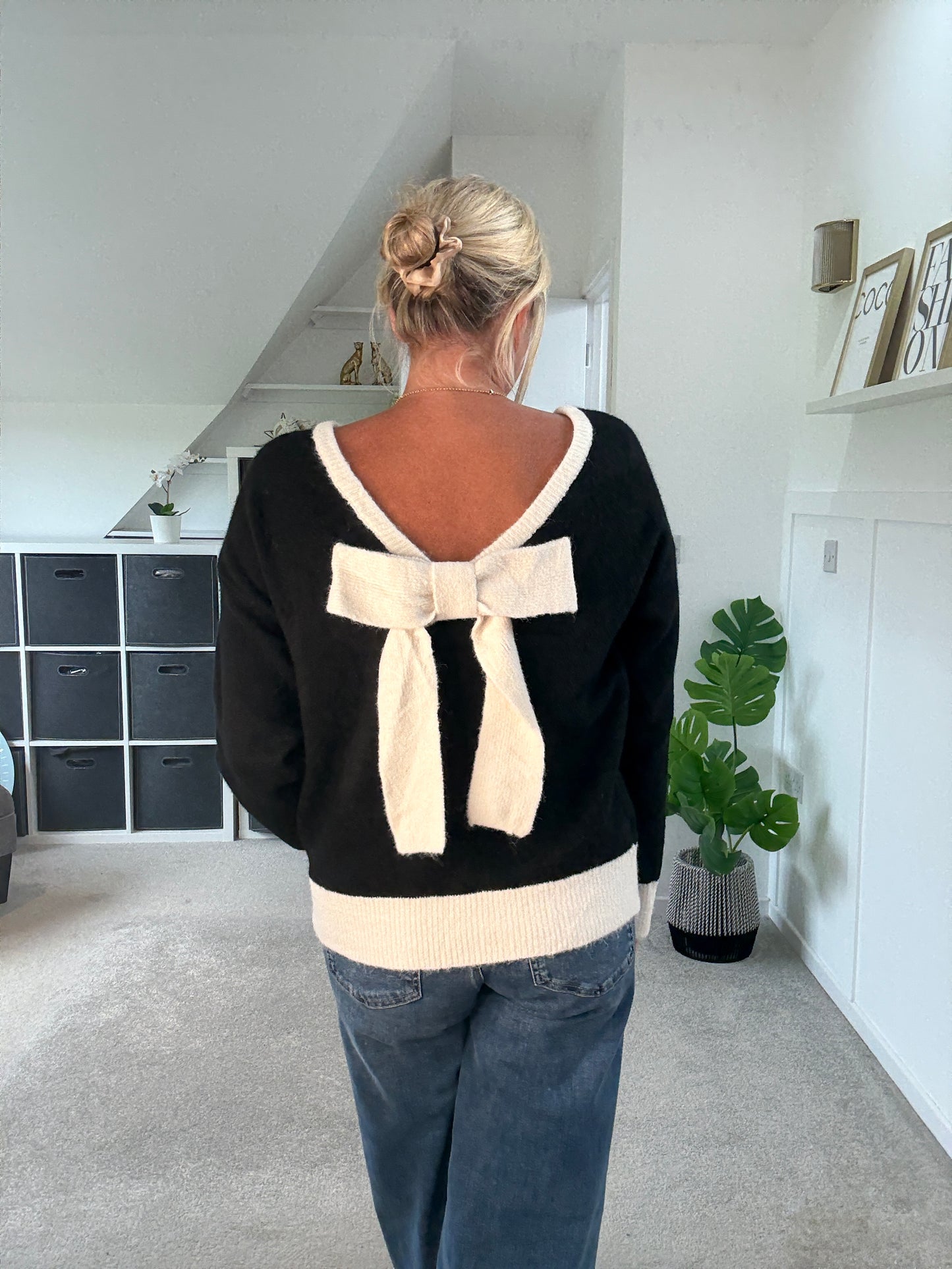 Oatmeal/Brown Contrast Bow Back Jumper