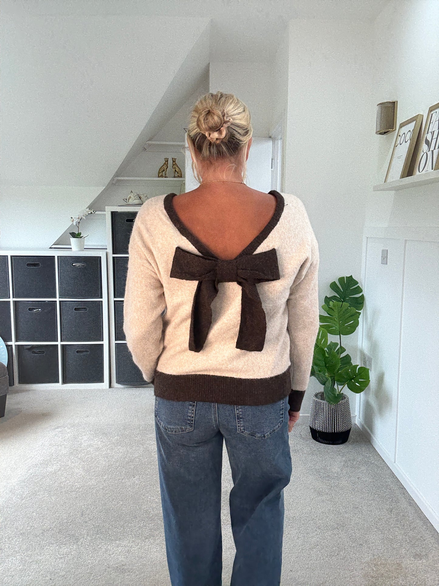 Oatmeal/Brown Contrast Bow Back Jumper