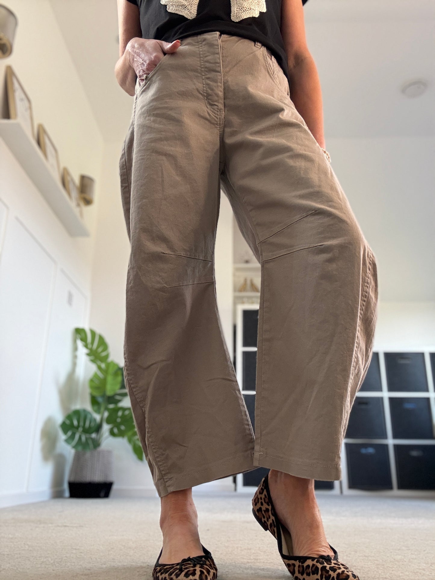 Sand Cotton Barrel Leg Jeans