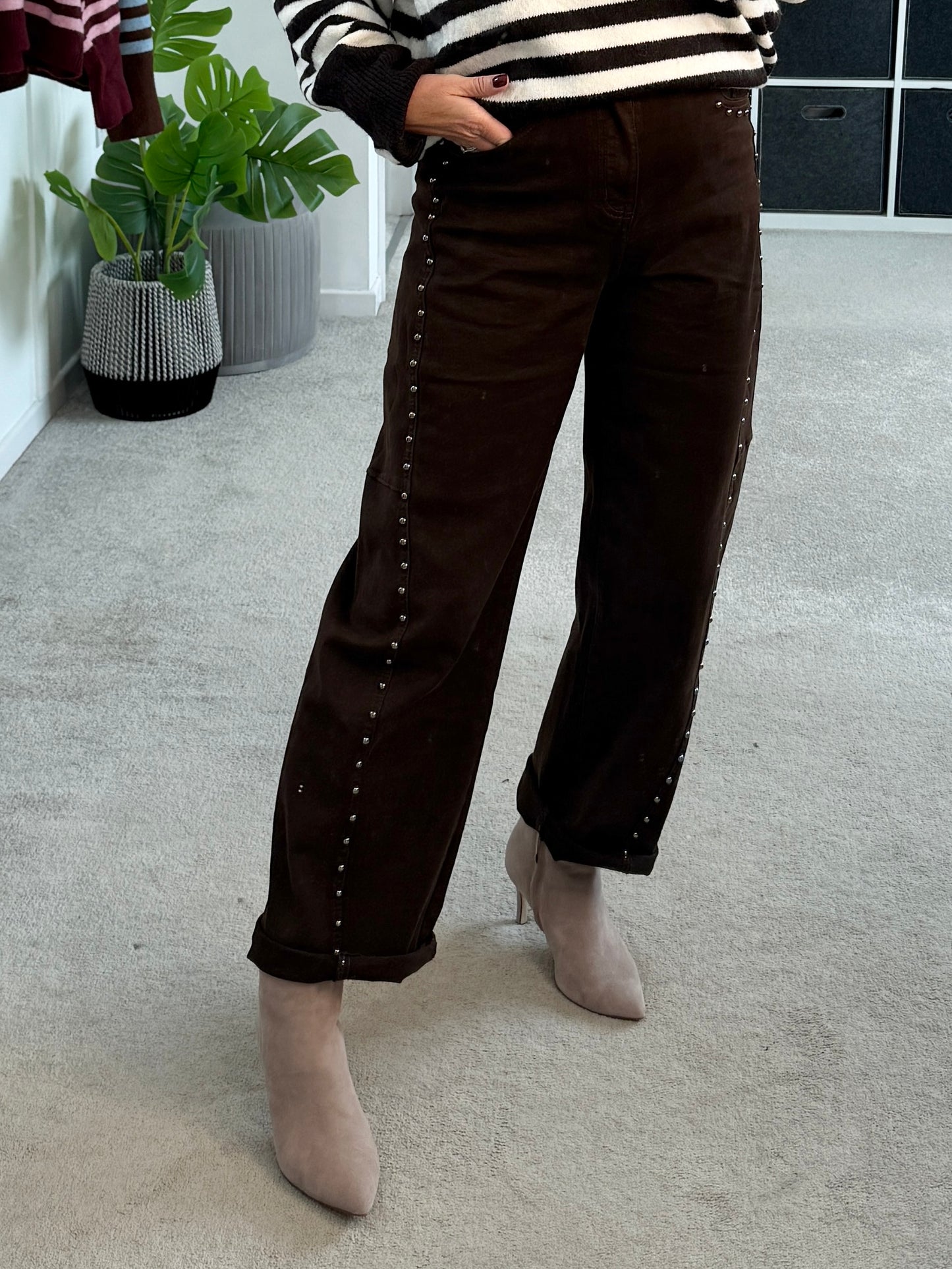 Chocolate Stud Barrel Leg Jeans
