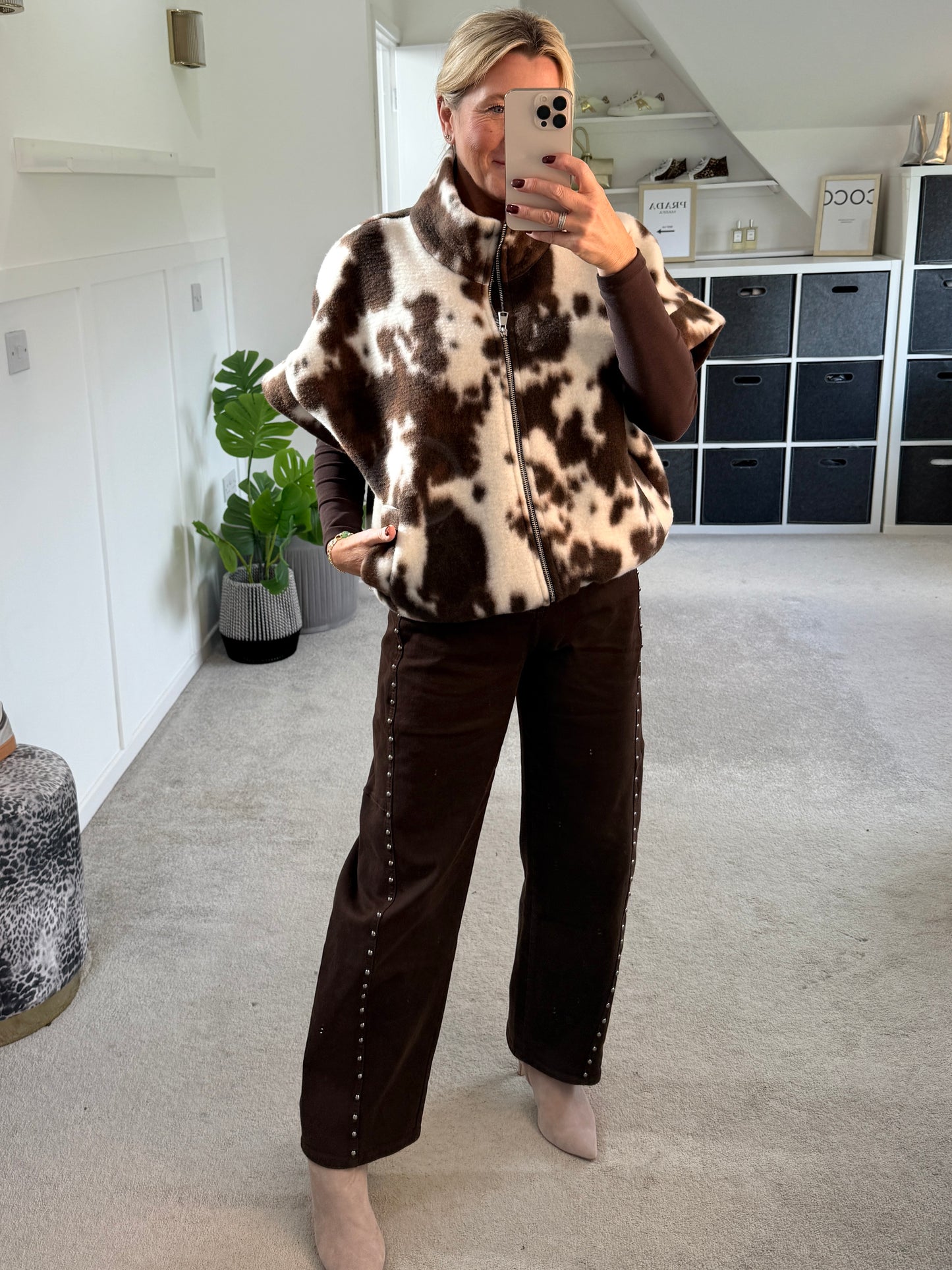 Chocolate Stud Barrel Leg Jeans