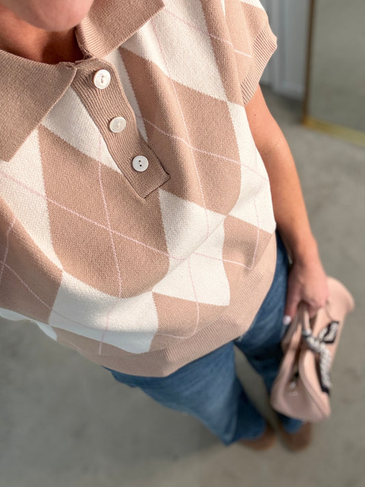 Mocha/Cream Argyle Polo S/S Jumper