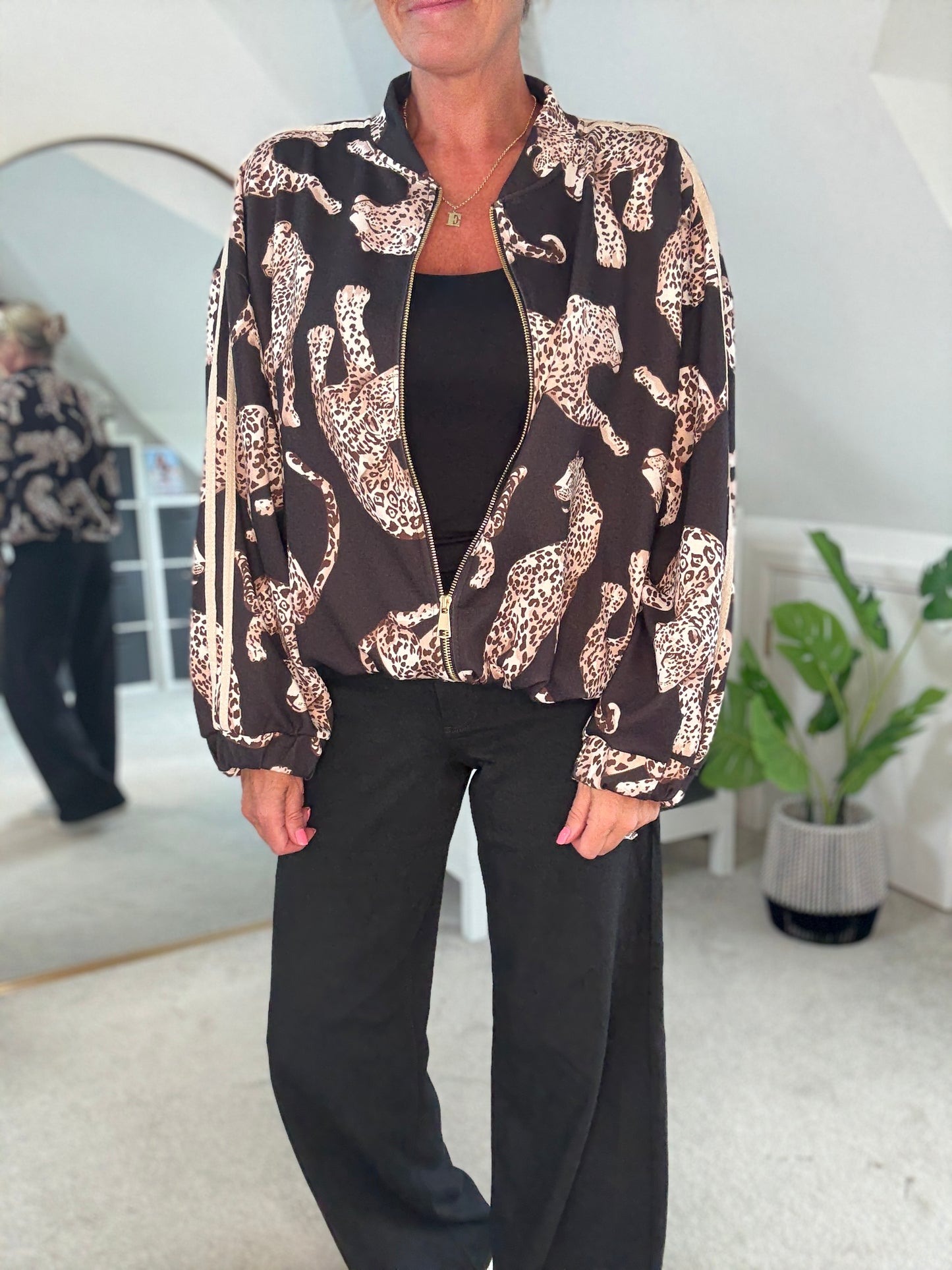 Leo Leopard Jacket