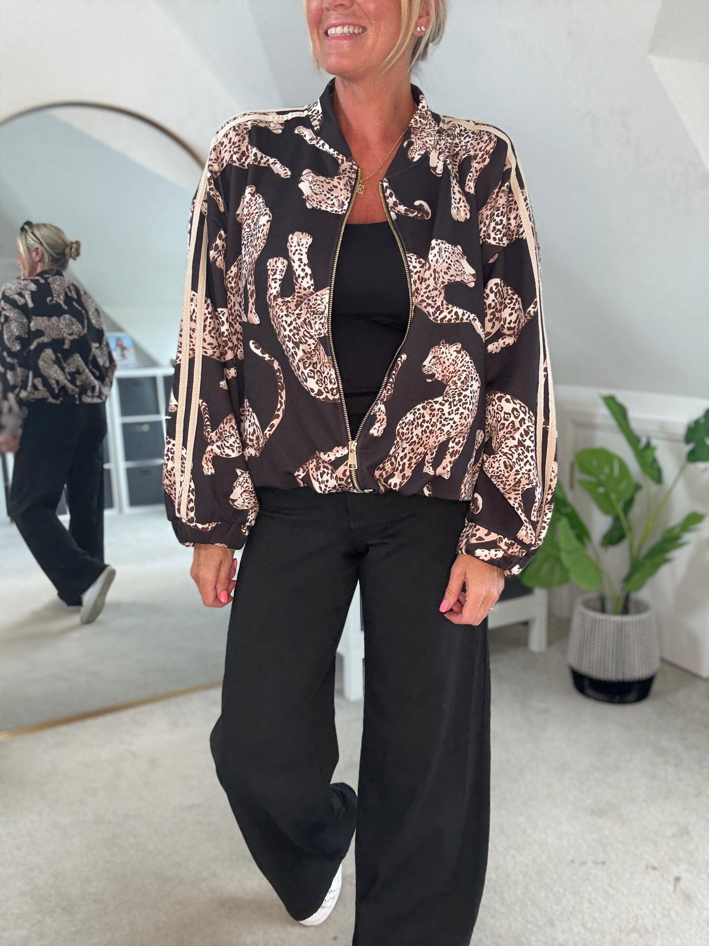 Leo Leopard Jacket