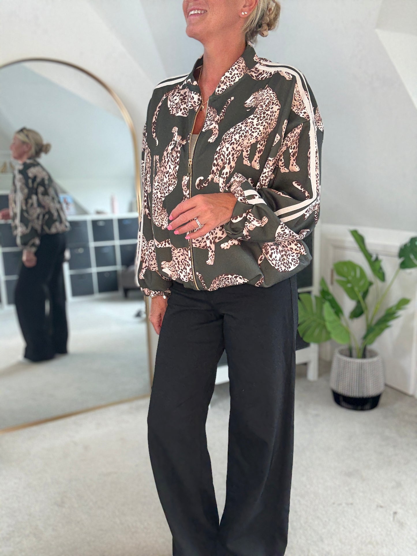 Leo Leopard Jacket