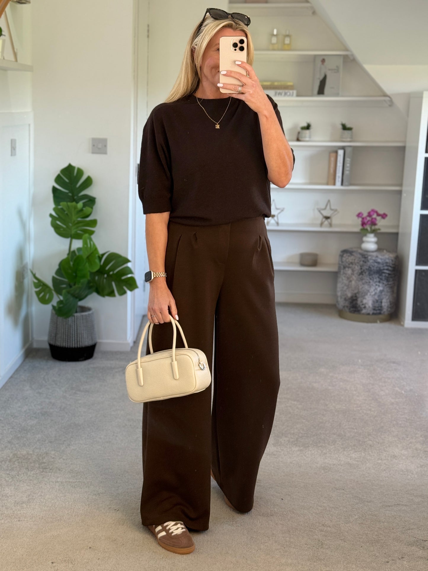 Dark Chocolate 3/4 Sleeve Lightweight Jumper