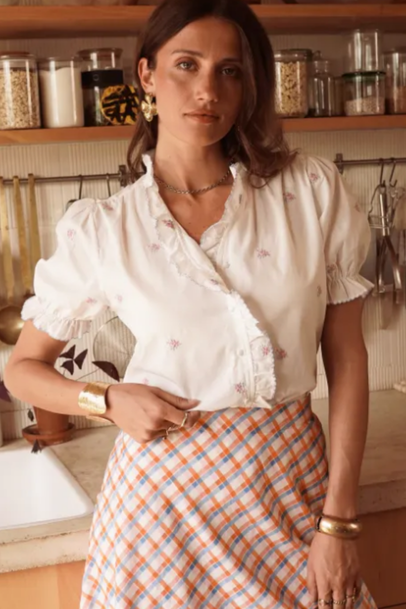 Floral Embroidered Frill Collar Blouse