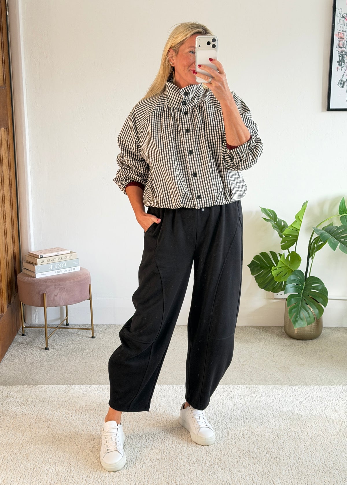 Black Barrel Joggers
