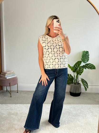 Stone Flower Embroidery Crochet Vest