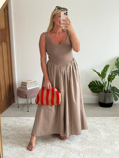 Mocha V Waist Pocket Maxi Dress