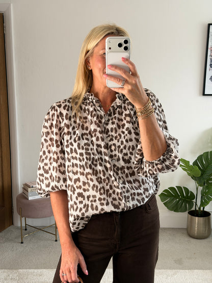 Beige Leopard 3/4 Puff Sleeve Blouse