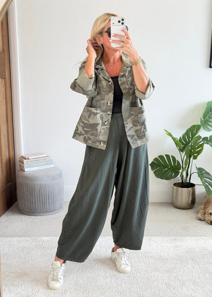 Chocolate Barrel Relaxed Fit Joggers
