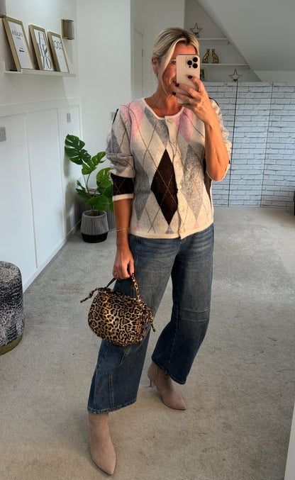 Oatmeal/Pink Argyle Crew Neck Cardigan