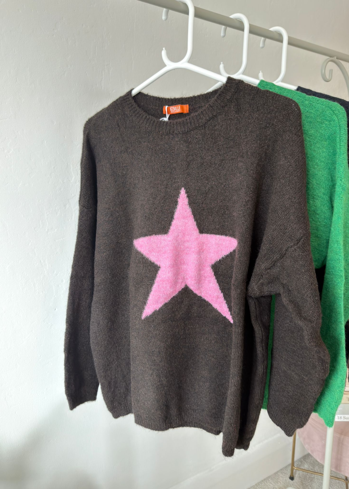 Oatmeal/Red Star Crew Neck Jumper