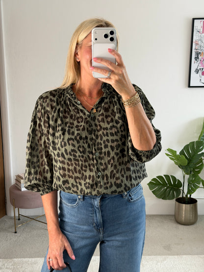 Khaki Leopard 3/4 Puff Sleeve Blouse