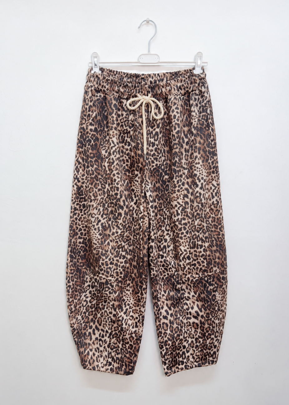 Small Leopard Print Barrel Joggers