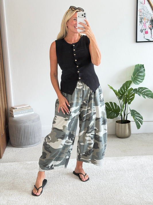 Camouflage Print Cocoon Joggers