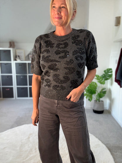 Dk Grey Sequin Animal S/S Jumper