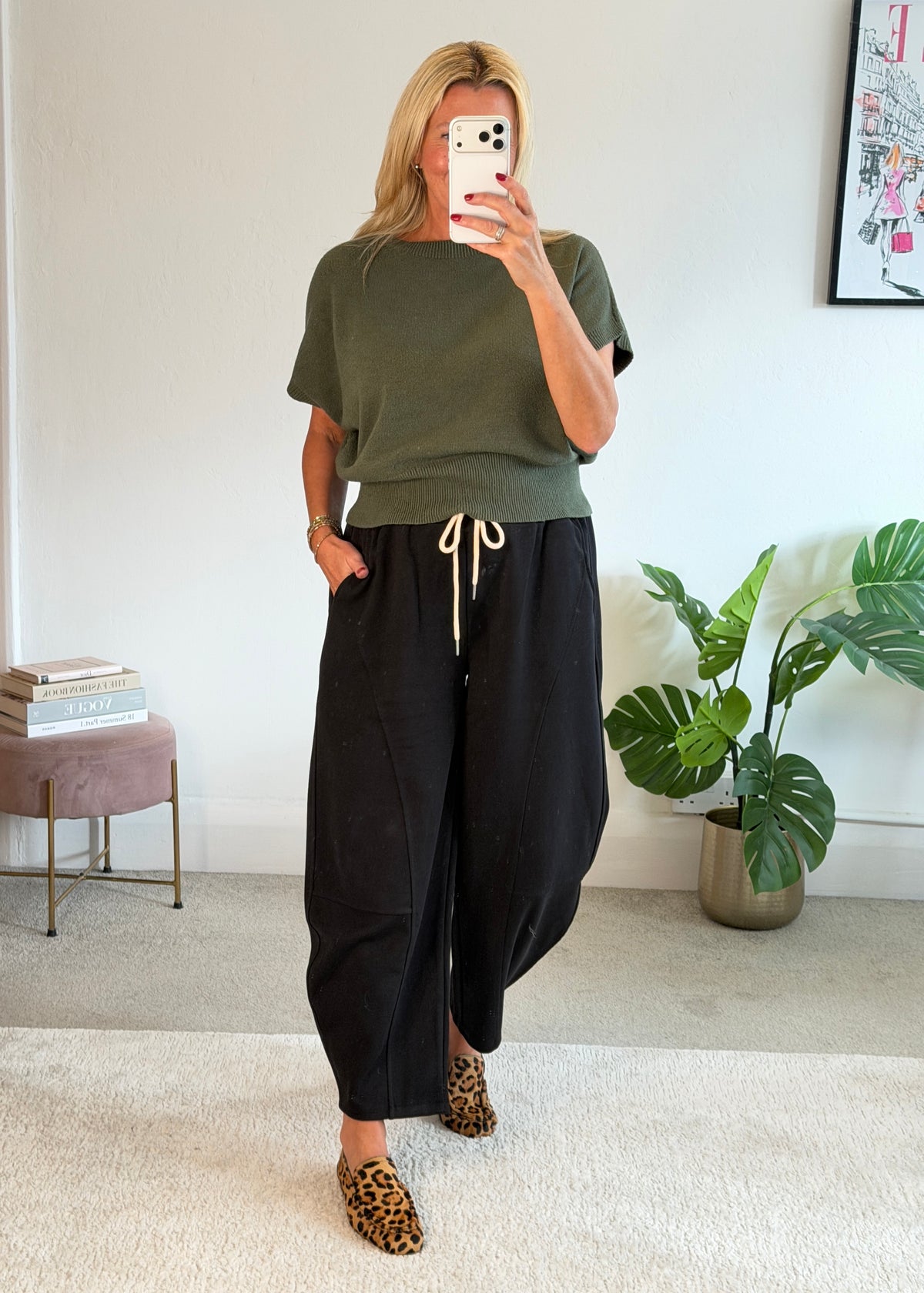 Black Barrel Joggers