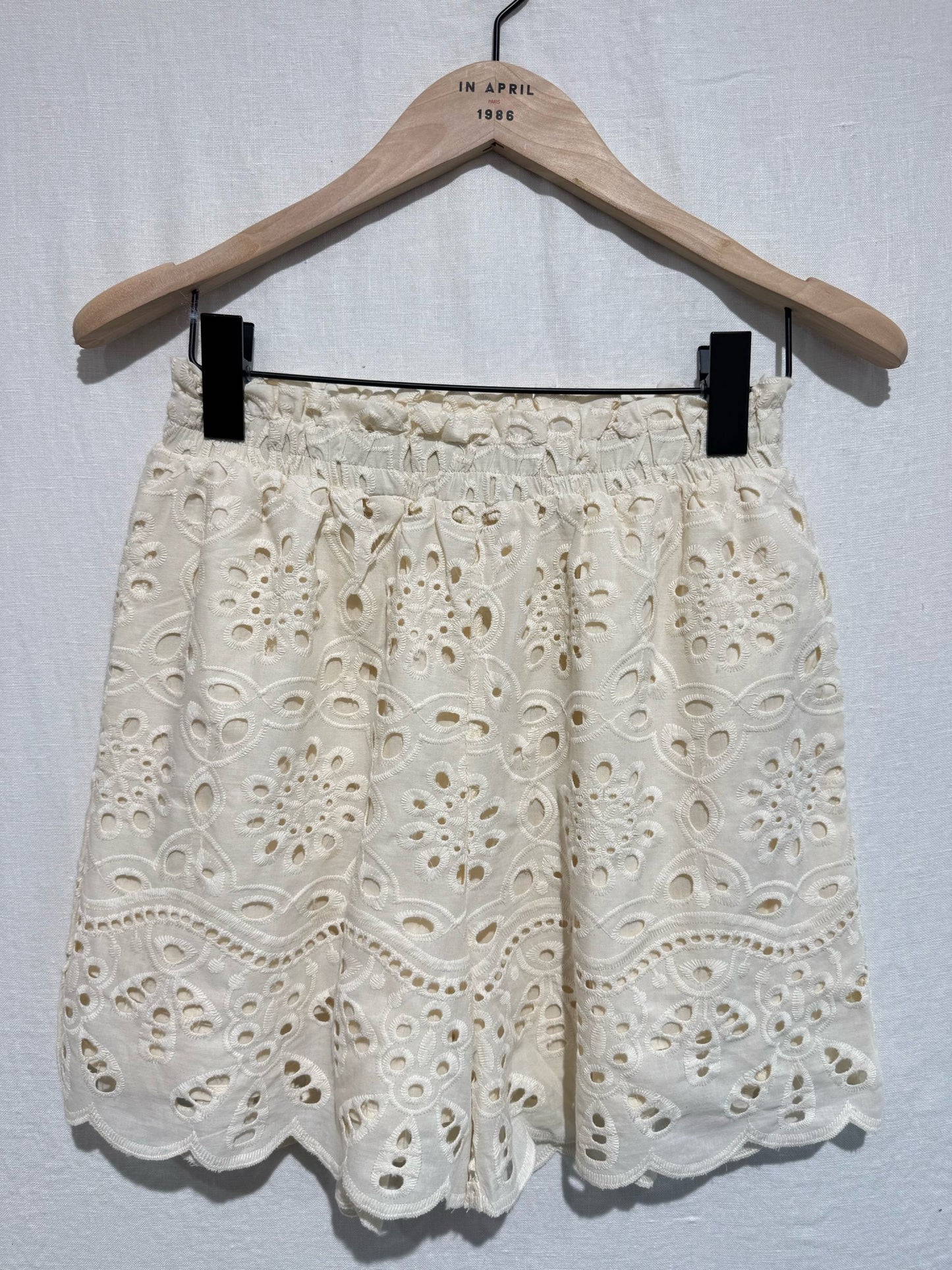 Cream Broderie Anglaise Scallop Edge Shorts