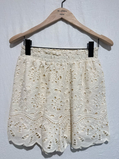 Cream Broderie Anglaise Scallop Edge Shorts