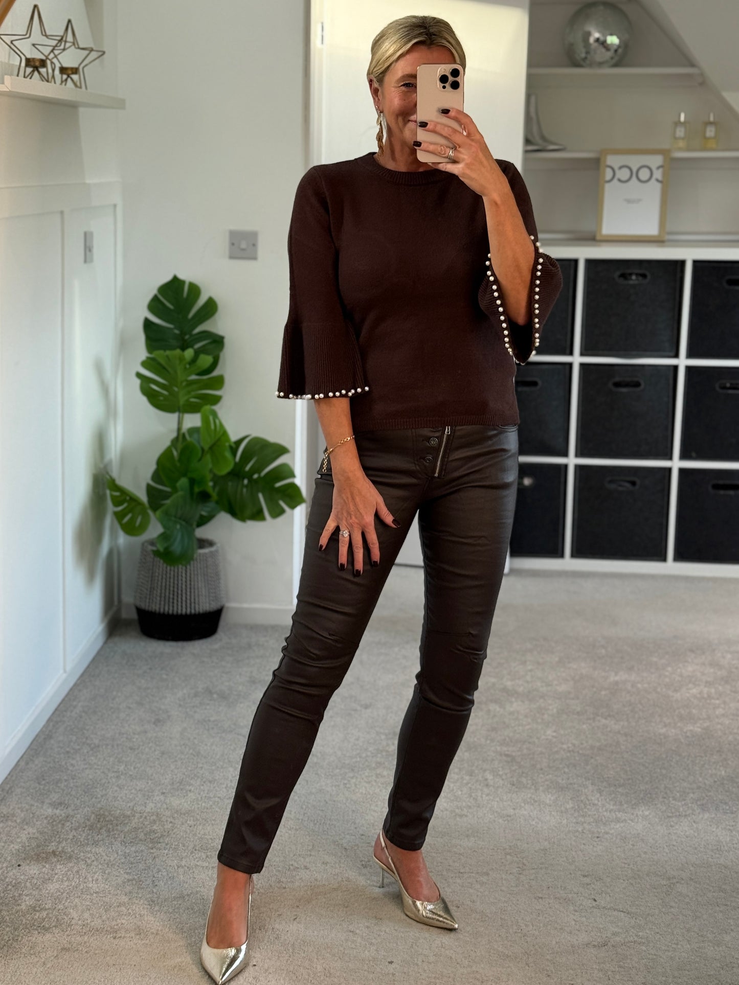 Chocolate Pearl Flute Sleeve Jumper