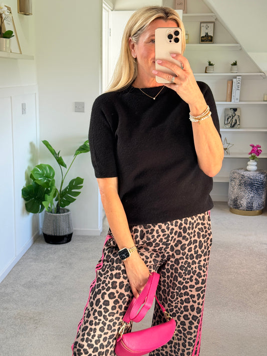 Black Crew Neck 1/2 Sleeve Jumper