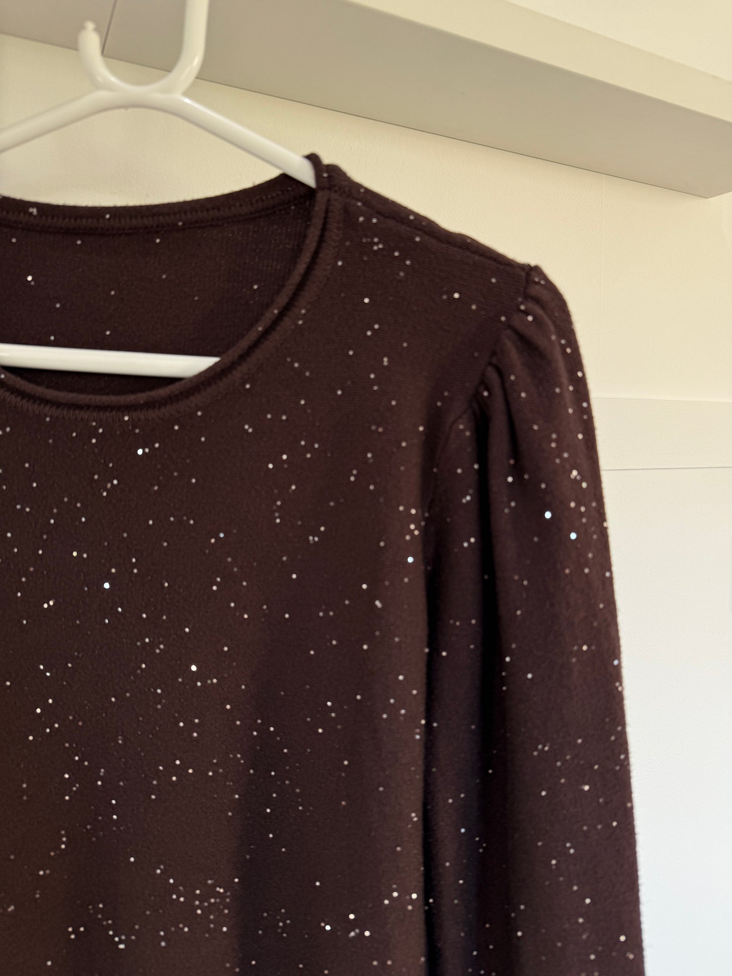 Red Sequin Puff Shoulder Jumper