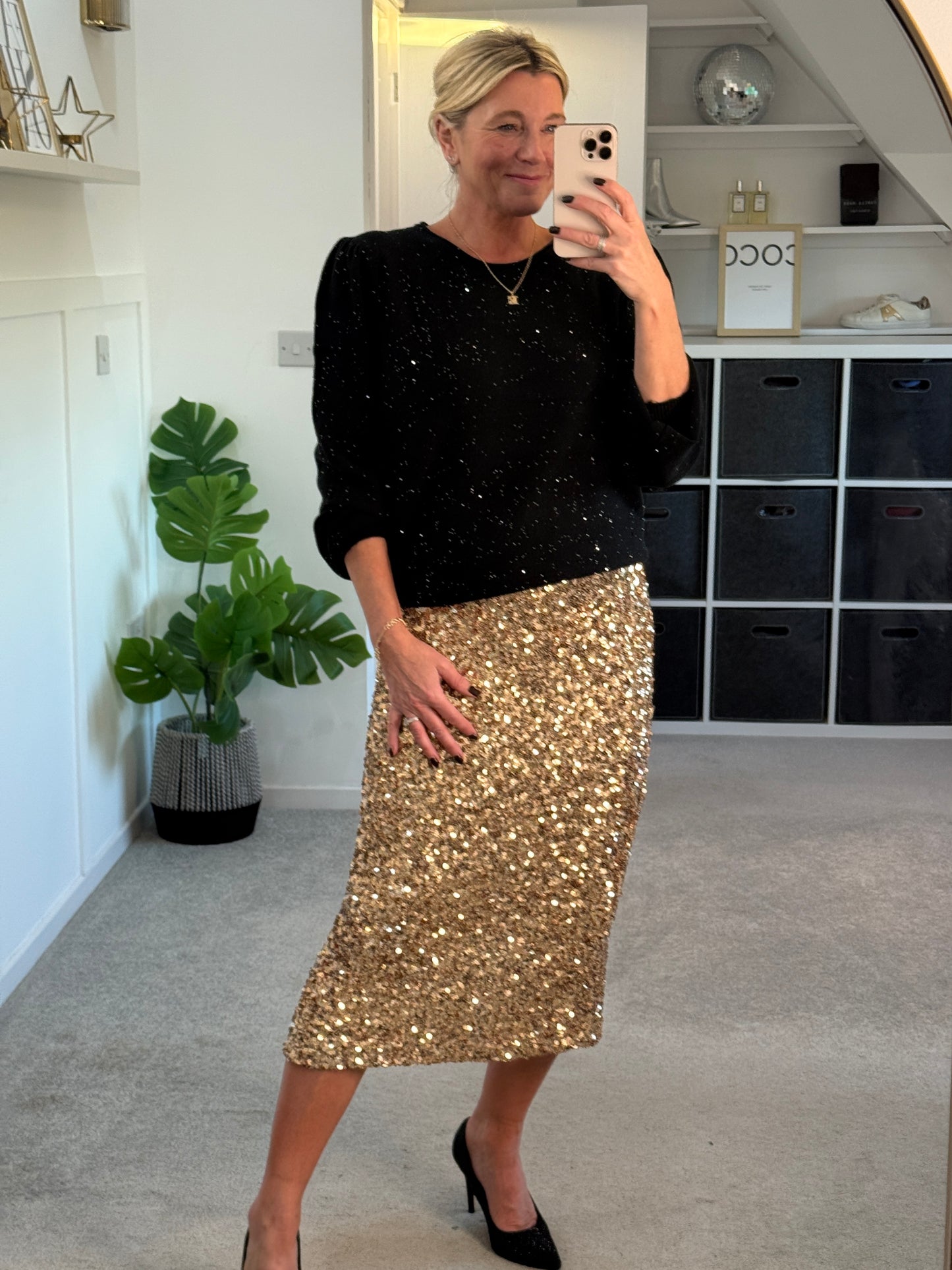 Gold Luxe Sequin Pencil Skirt