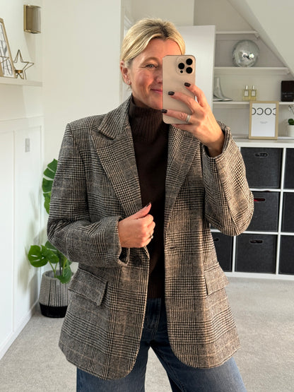 Latte Turtleneck 3/4 Sleeve Jumper