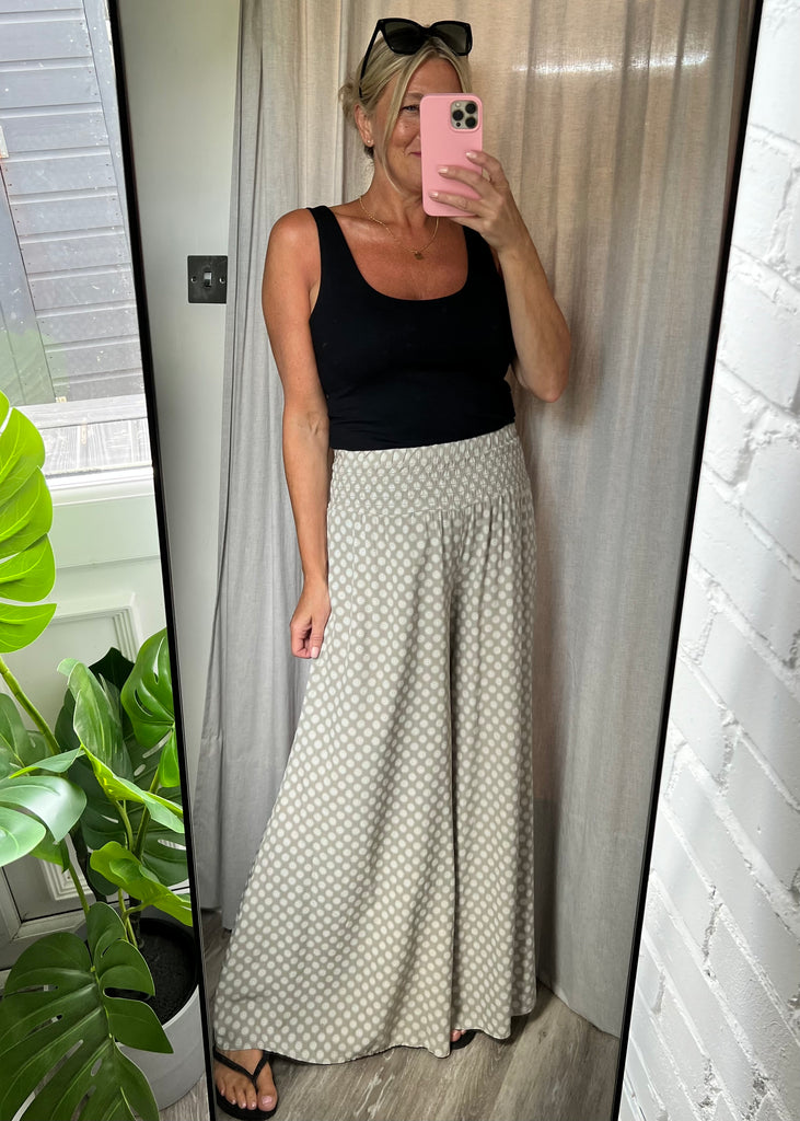 Primark floral flared trousers  Vinted