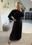 Black 2 in 1 Pleated Jumper Dress