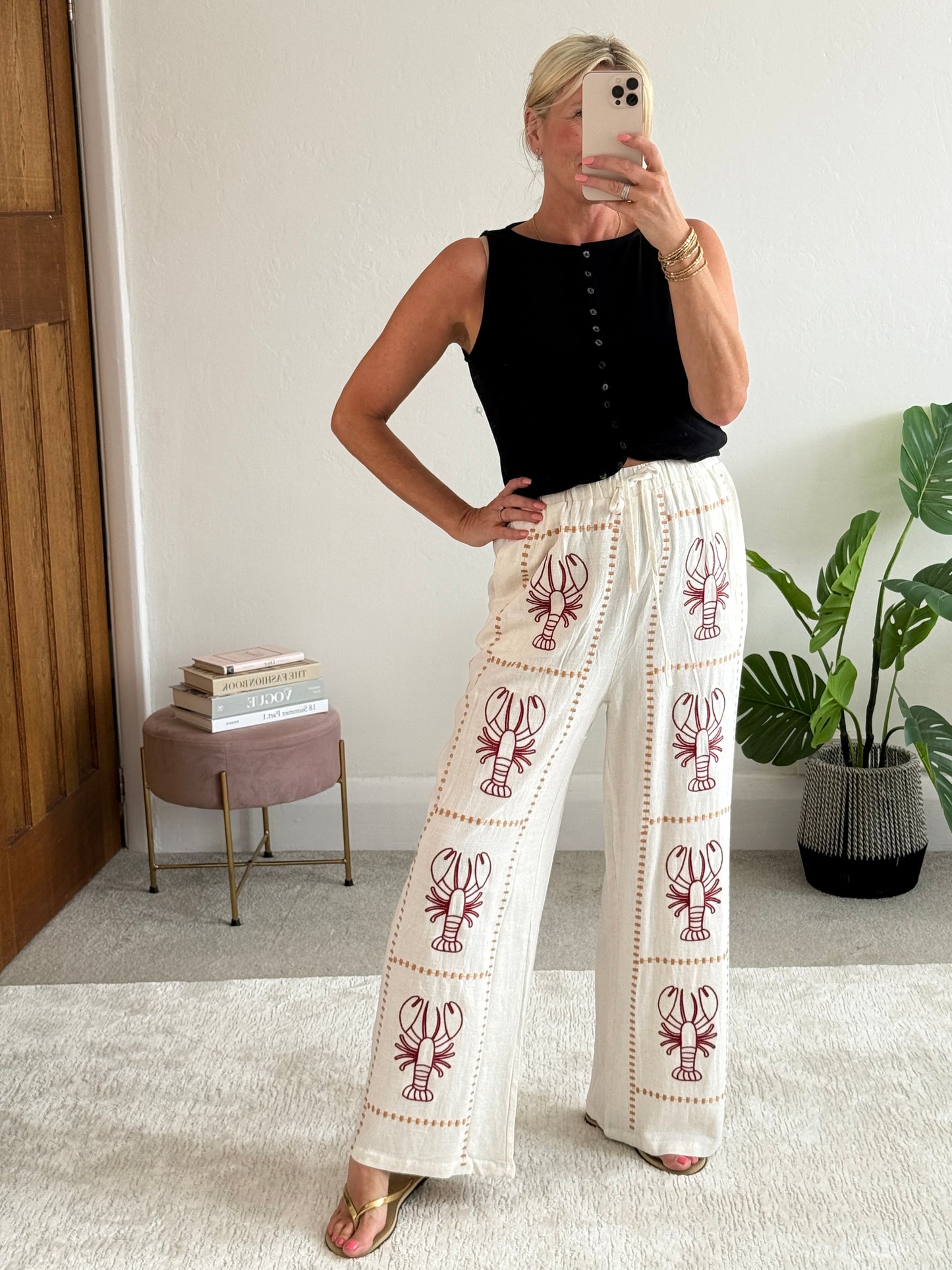 Oatmeal 🦞 Lobster Embroidered Cotton Trousers