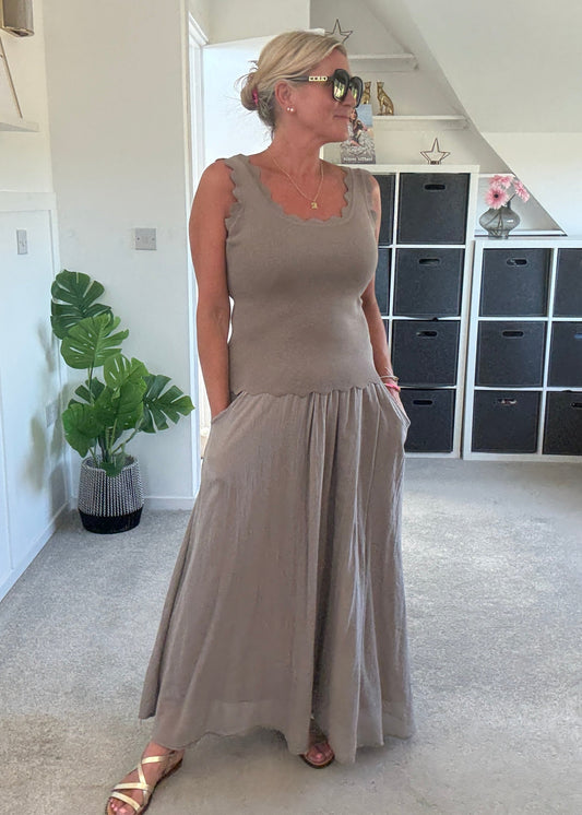 Mocha Cotton Pocket Maxi Skirt