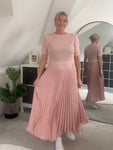 Pink Short Sleeve Pleated Jumper Dress