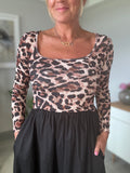 Leopard/Black L/S Scoop Neck Pocket Dress