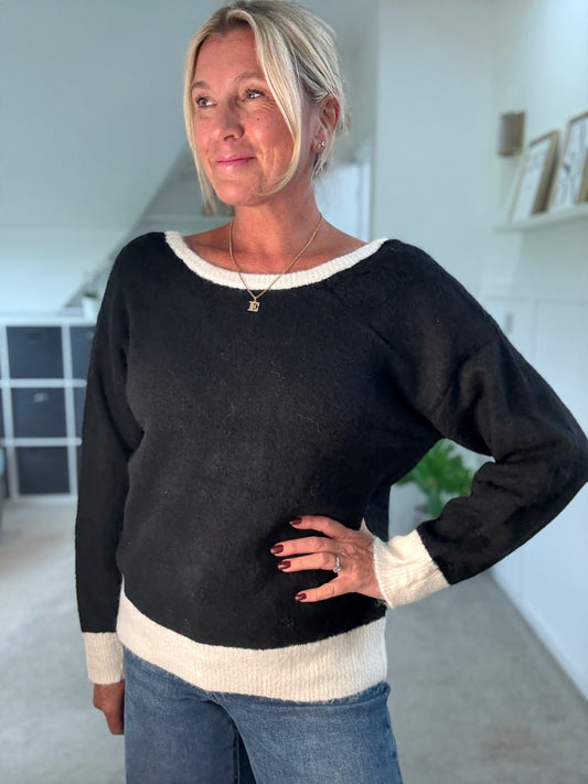 Black/Cream Contrast Bow Back Jumper