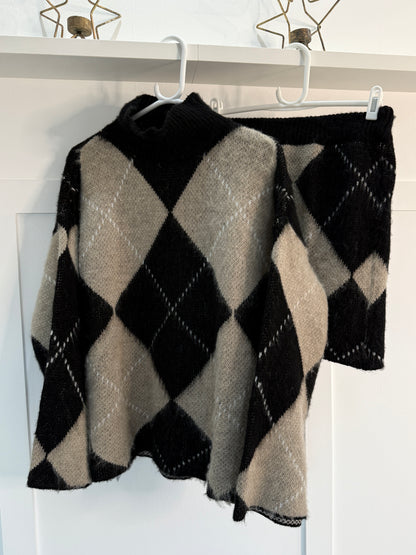 Mocha/Oatmeal Argyle Knitted Set